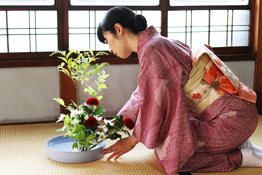 Flower Arrangement Image